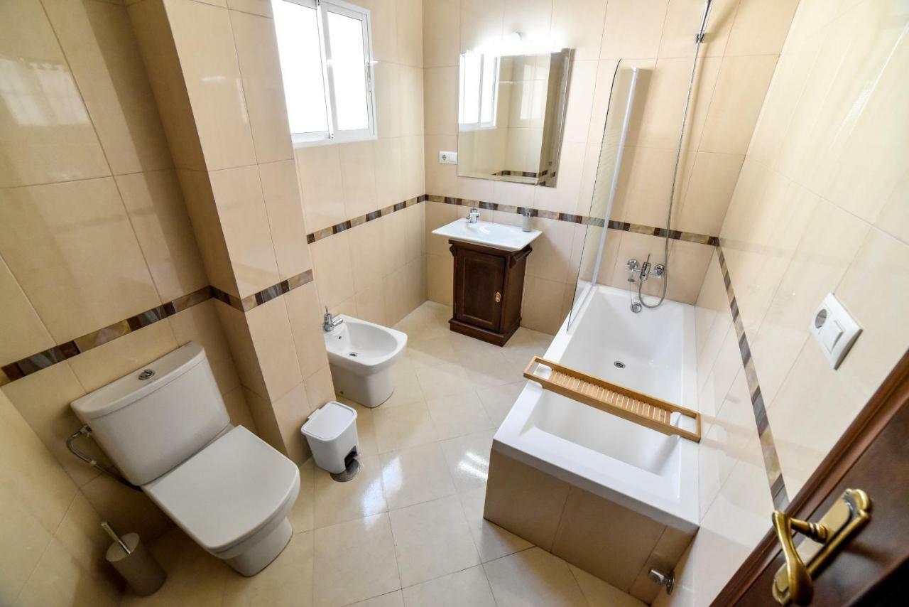 Appartement Alohamundi San Leandro à Séville Extérieur photo