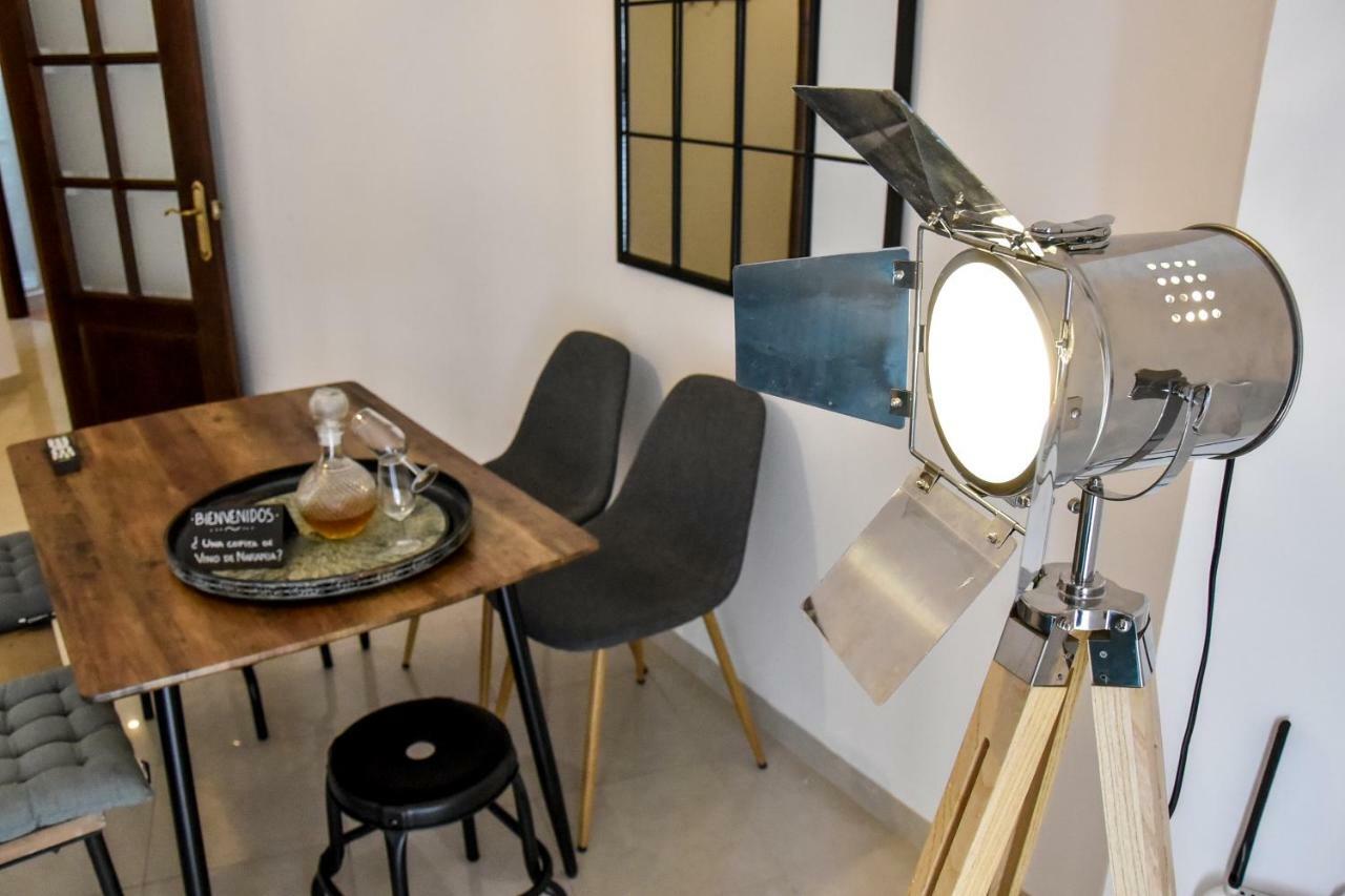 Appartement Alohamundi San Leandro à Séville Extérieur photo